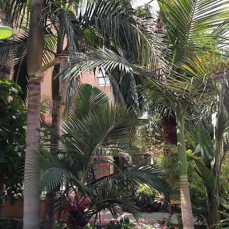 Constantaras Apartments Protaras Ngoại thất bức ảnh