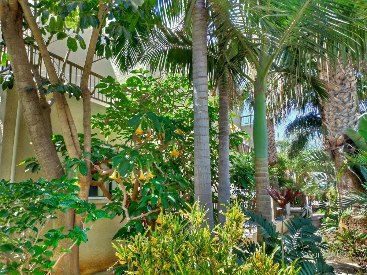 Constantaras Apartments Protaras Ngoại thất bức ảnh